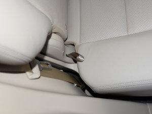 20152.5 S/C HEV XV Ş g