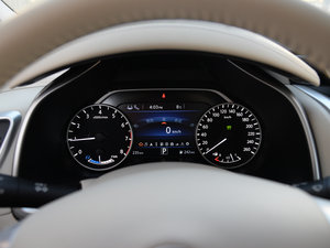 20152.5 S/C HEV XV Ş п؅^