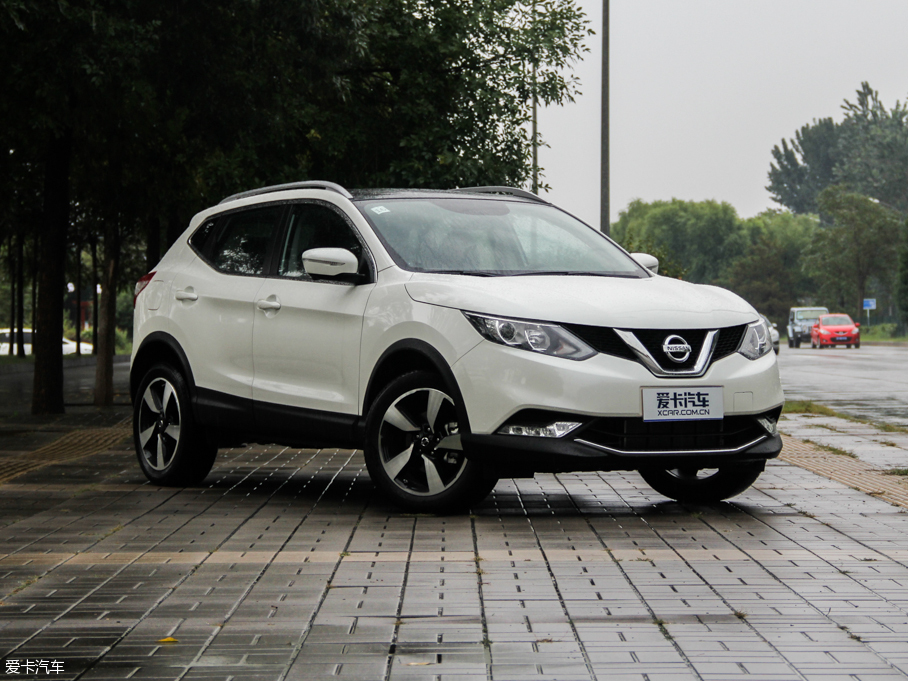 東風(fēng)日產(chǎn)2016款逍客