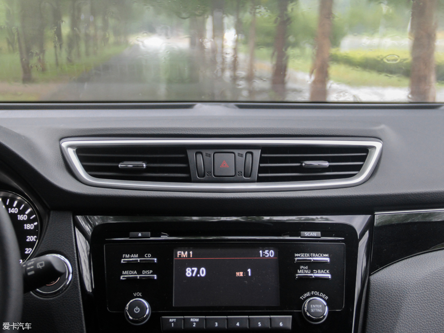 2016п 2.0L XV Rrem CVTA