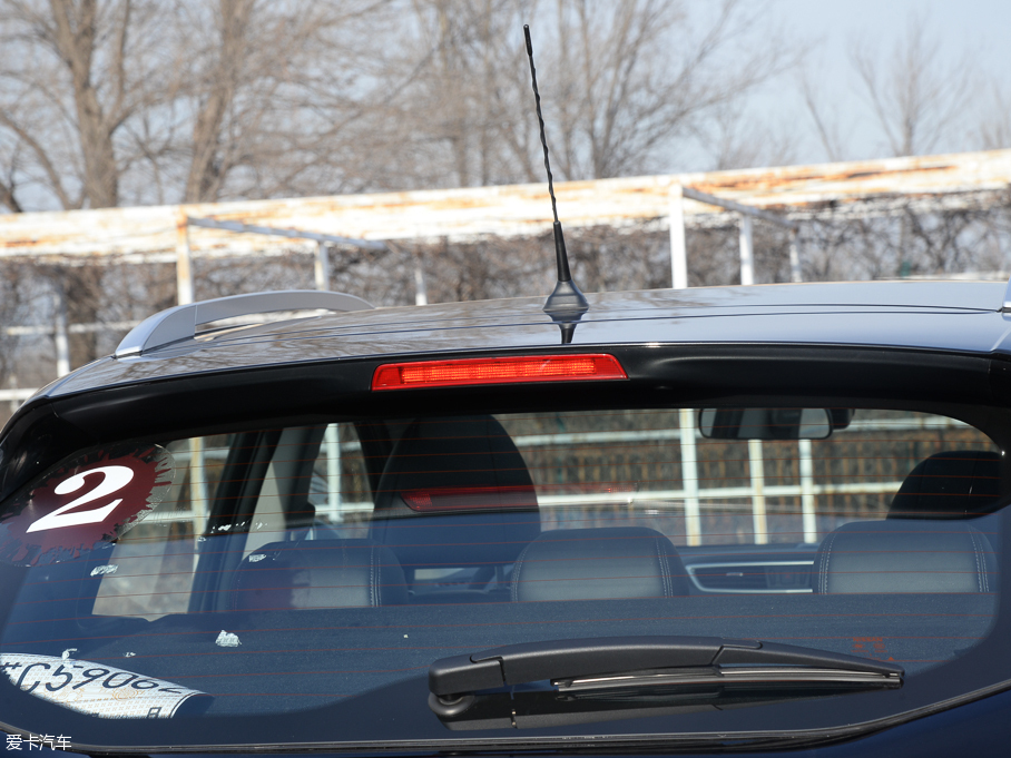 2016п 2.0L XV NAVI CVT