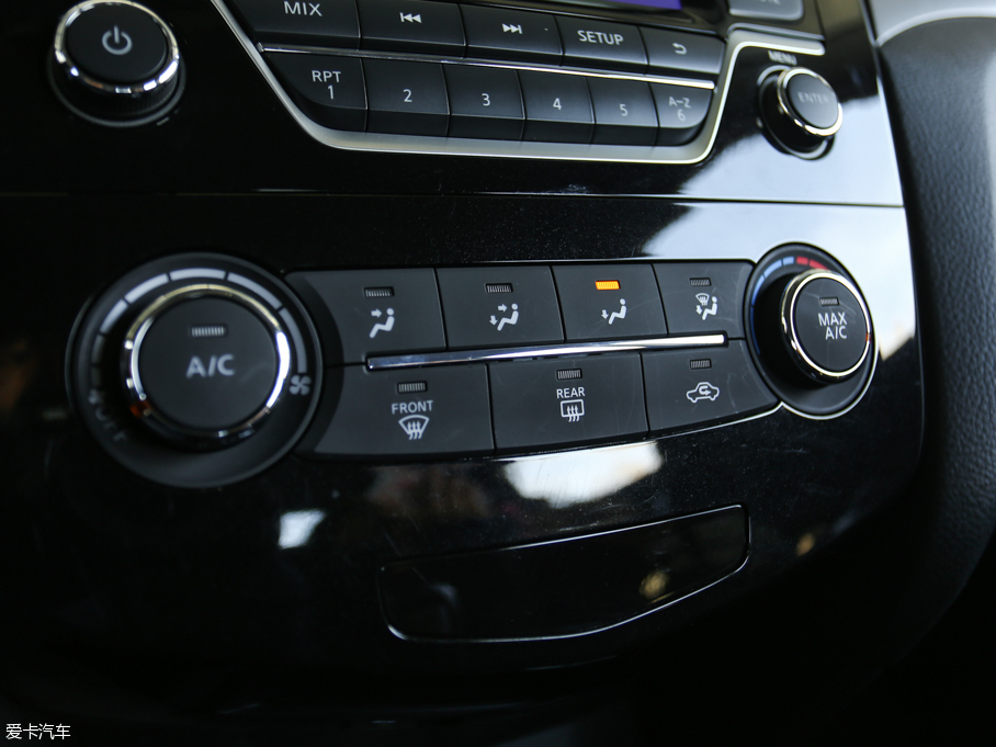 2016п 1.2T XE CVTrа