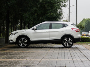 2016款2.0L XV Rrem CVT豪华版 正侧（左）