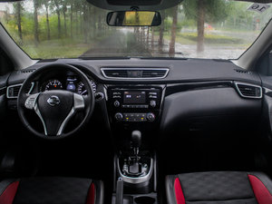 2016款2.0L XV Rrem CVT豪华版 内饰全景