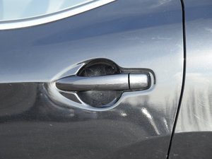 20162.0L XV NAVI CVT ^