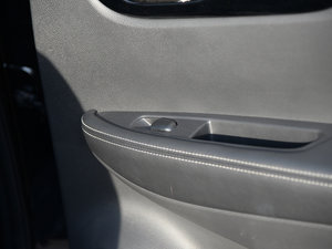 20162.0L XV NAVI CVT g