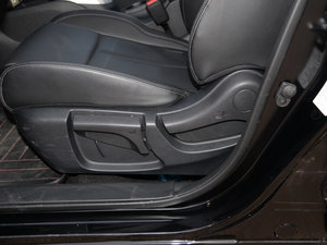 20162.0L XV NAVI CVT {{