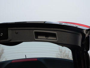 20162.0L XV NAVI CVT g