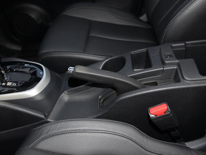 20162.0L XV NAVI CVT v܇Ƅ