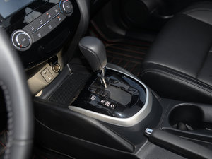 2016款2.0L XV NAVI CVT尊享版 换挡杆