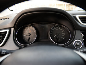 2016款2.0L XV NAVI CVT尊享版 仪表