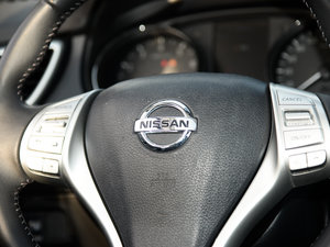 20162.0L XV NAVI CVT п؅^