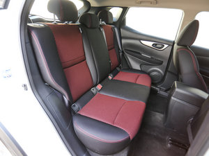 2016款1.2T XE CVT时尚版 空间座椅