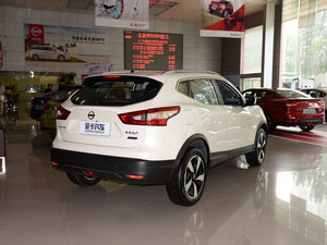 2016款2.0L XV CVT领先版 左后45度