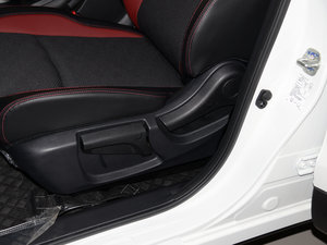 20162.0L XV CVTIȰ {{