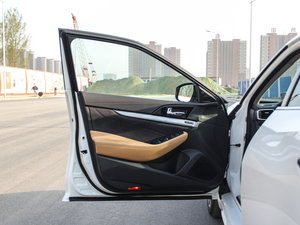 2016款2.5L XV 至尊版 驾驶位车门