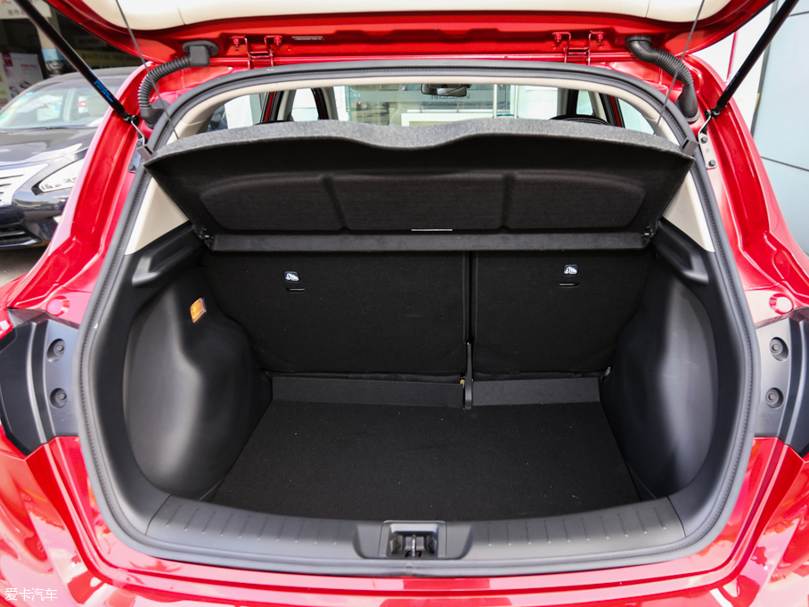 東風(fēng)日產(chǎn)2016款TIIDA