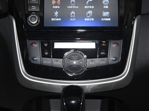 2016款1.6L CVT智尊版 空调调节