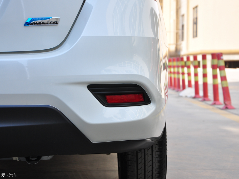 2016��܎�� 1.6XV CVT�����