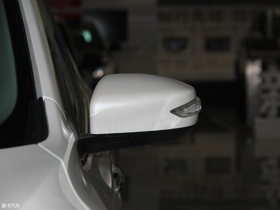 2016��܎�� 1.6XV CVT�����