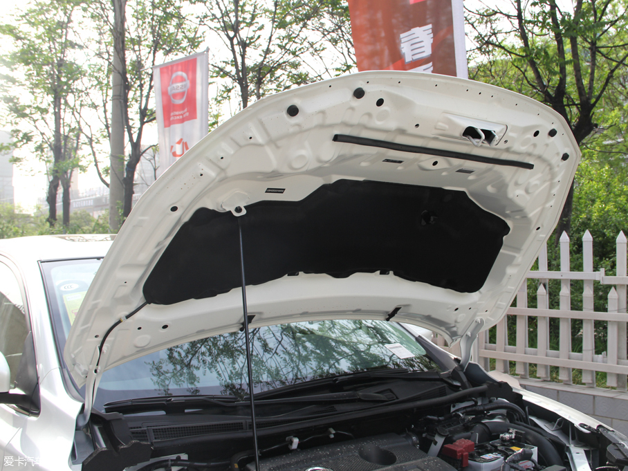 2016��܎�� 1.6XV CVT������