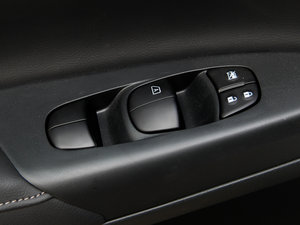 20161.6XV CVT {܇ƅ^(q)	