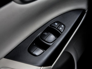 20161.6XL CVTA {܇ƅ^	