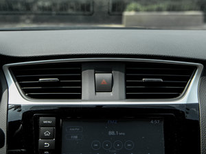 2016款1.6XL CVT尊享版 空调出风口