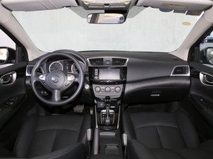 2016款1.6XV CVT智尊版 内饰全景