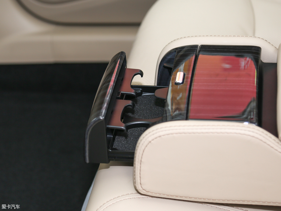 2016[  2.5L XV-VIPŞ