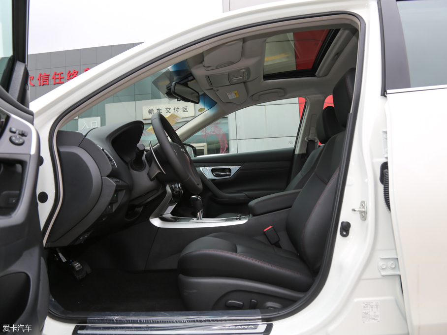 2016[ 2.5L XL Upper NAVI-Tech