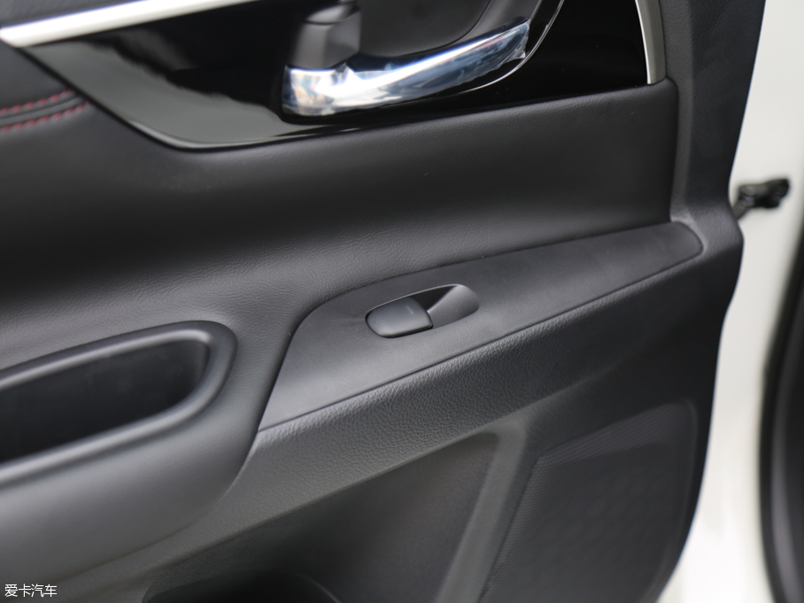 2016[ 2.5L XL Upper NAVI-Tech