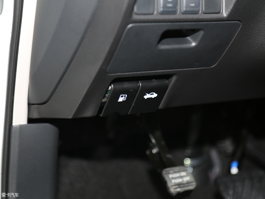 2016[ 2.5L XL Upper NAVI-Tech