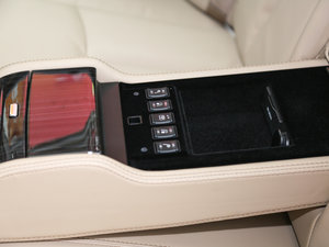 2016 2.5L XV-VIPŞ g