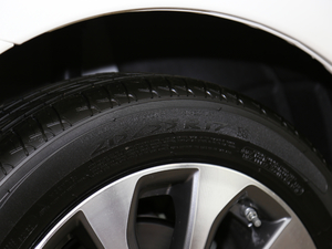 2016 2.5L XV  ݆̥ߴ