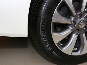 2016 2.5L XV  ݆̥ߴ