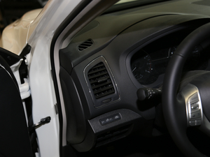 2016 2.5L XV  п؅^(q)