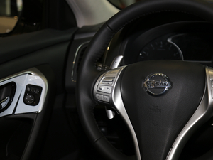 2016 2.5L XV  п؅^