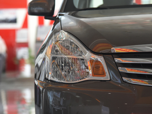 2016 1.6XE քIȰ ^