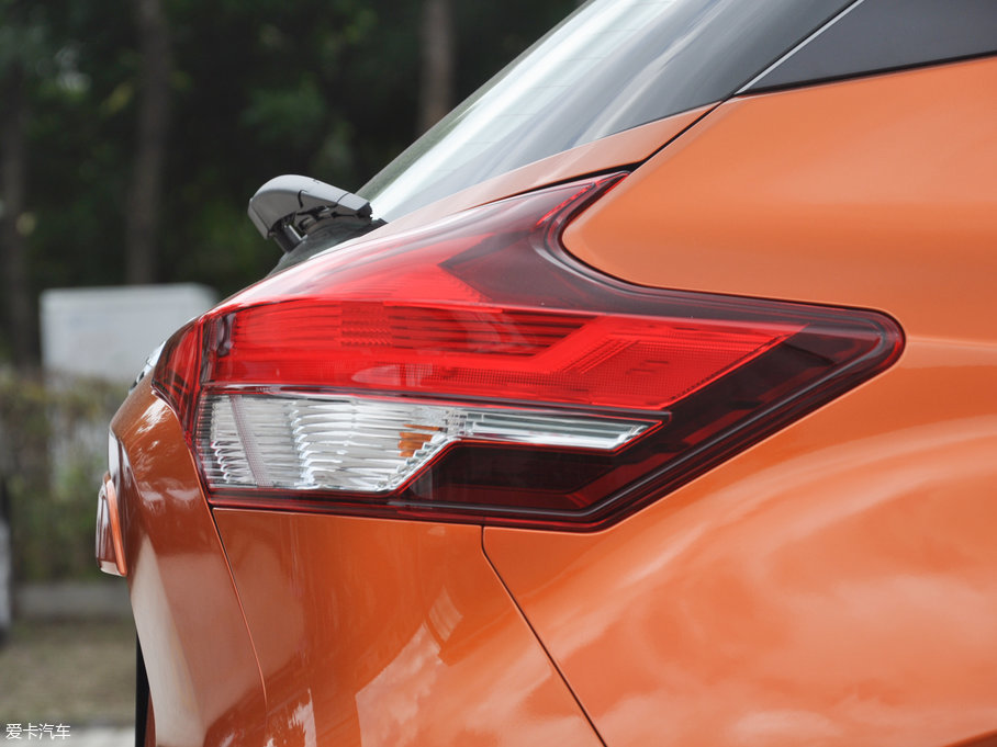 2017ſ 1.5L XV TOP CVTI(lng)