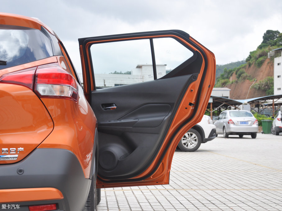 2017ſ 1.5L XV TOP CVTI