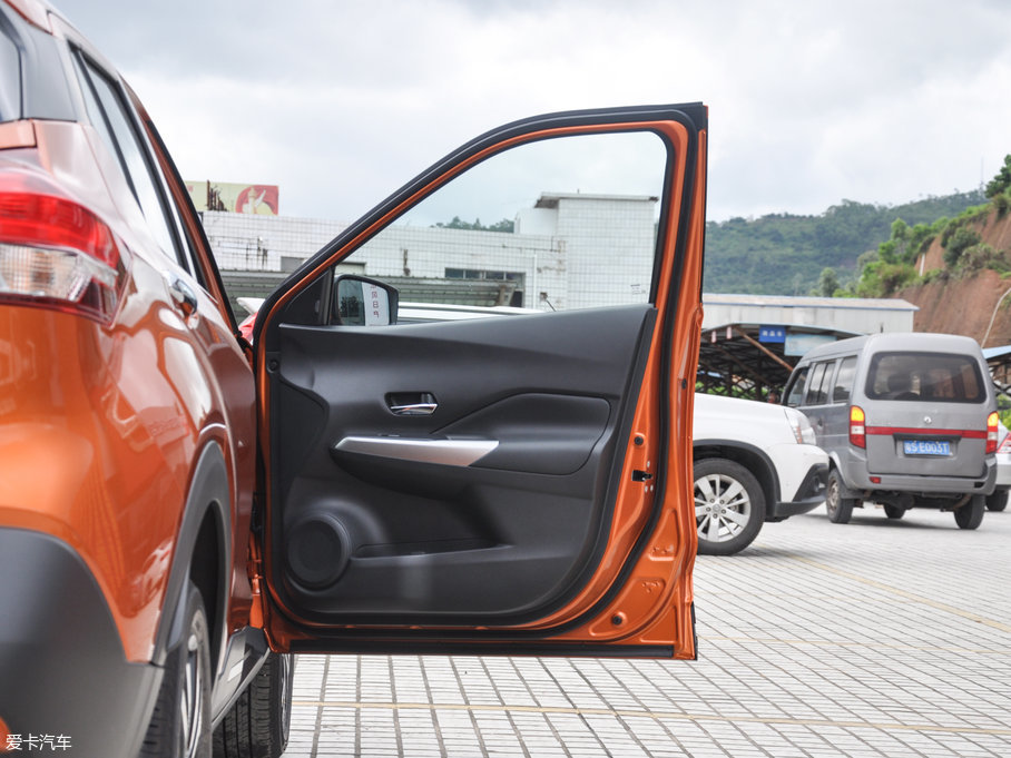 2017ſ 1.5L XV TOP CVTI