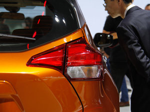 20171.5L XV TOP CVTI ^