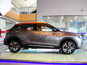 20171.5L XV TOP CVTI(lng) w^