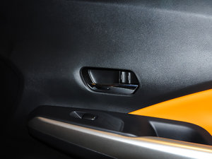 20171.5L XV TOP CVTI g