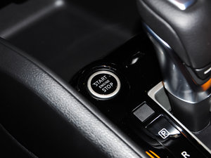 20171.5L XV TOP CVTI п؅^