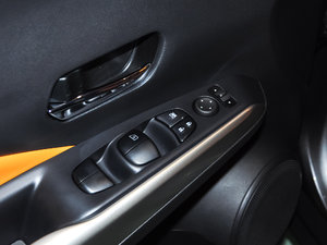 20171.5L XV TOP CVTI(lng) {܇(ch)ƅ^(q)	