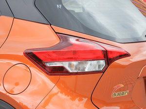 20171.5L XV TOP CVTI ^