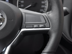 20171.5L XV TOP CVTI(lng) п؅^(q)