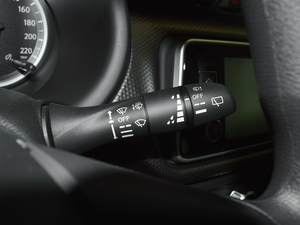 20171.5L XL CVT п؅^(q)